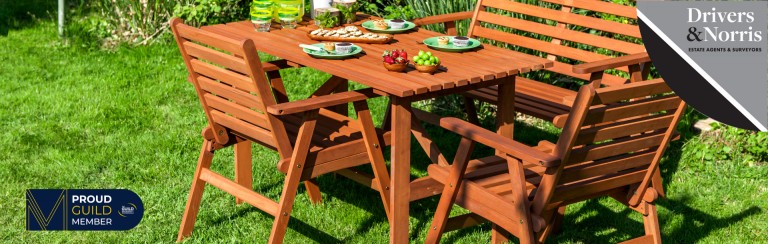 Cheap and Simple Ways to Upcycle Your Tarnished Garden Furniture