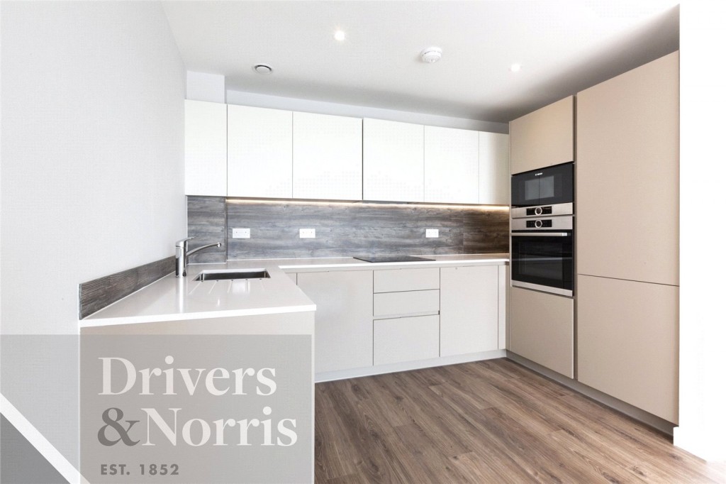 Images for Newnton Close, London EAID:98468366 BID:rps_drv-FIN